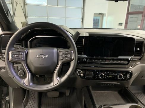 Used 2025 Chevrolet Silverado 2500 ZR2 w/ ZR2 Bison Edition AWD/4WD image 10