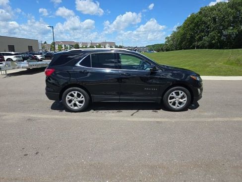 Used 2019 Chevrolet Equinox LT w/ LT True North Edition AWD/4WD image 8