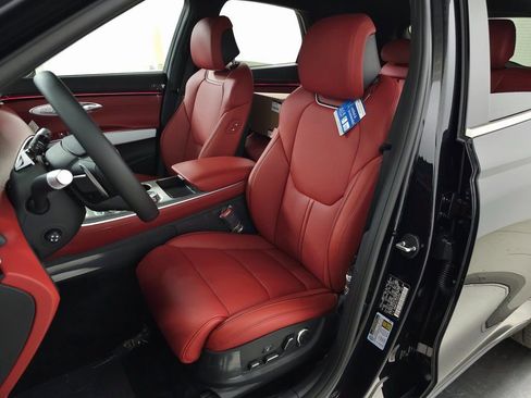 New 2026 Genesis GV70 2.5T Sport Prestige AWD/4WD image 13