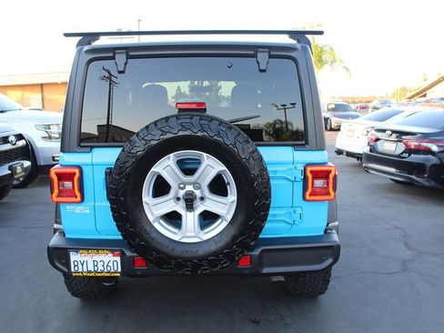 Used 2021 Jeep Wrangler Sport S image 6