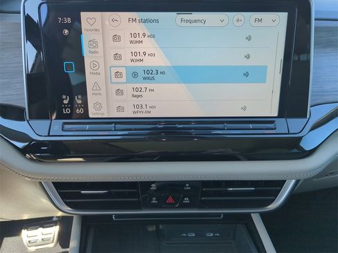 New 2026 Volkswagen Atlas SEL Premium R-Line image 31