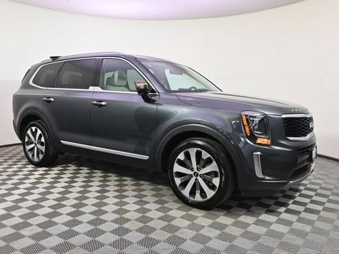 Used 2022 Kia Telluride S image 8