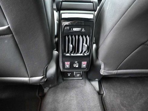 Used 2022 Jeep Compass High Altitude AWD/4WD image 12