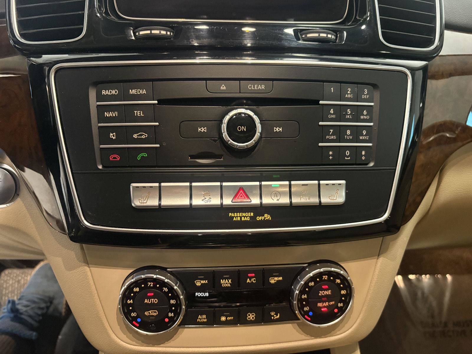 Used 2017 Mercedes-Benz GLS 450 4MATIC image 24