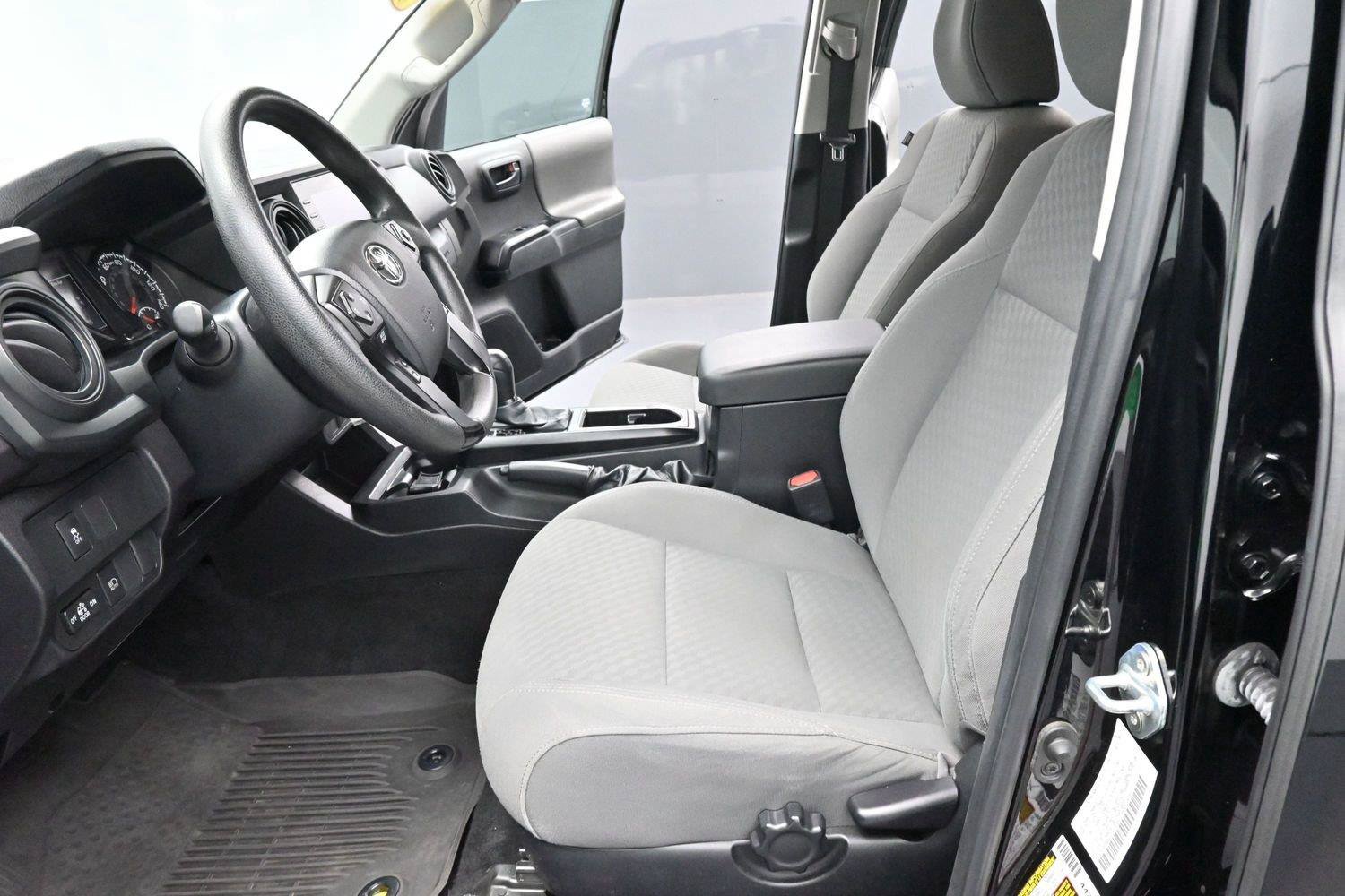 Used 2023 Toyota Tacoma SR w/ SR Convenience Package RWD image 11