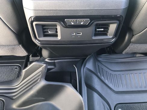 New 2026 GMC Sierra 1500 AT4 w/ AT4 Premium Package AWD/4WD image 30