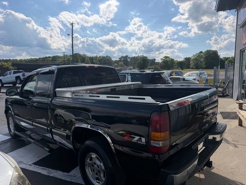 Used 2002 Chevrolet Silverado 1500 LT w/ Off-Road Pkg AWD/4WD image 6