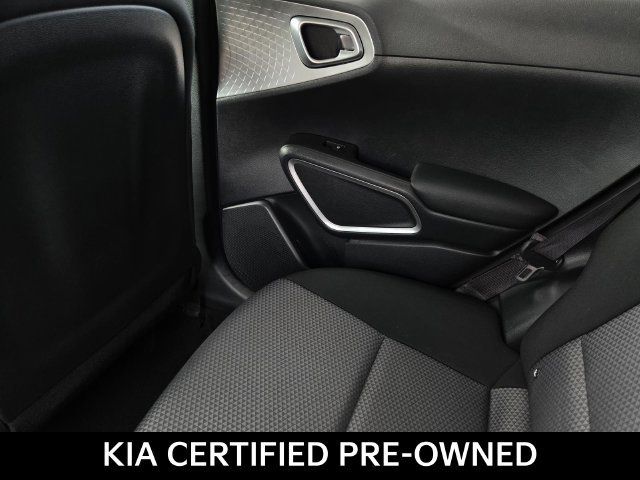 Certified 2023 Kia Soul LX w/ LX Technology Package FWD image 13