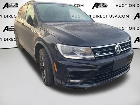 Used 2021 Volkswagen Tiguan SE R-Line image 35