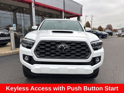 Certified 2023 Toyota Tacoma TRD Sport image 12