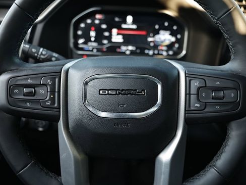 Used 2025 GMC Sierra 3500 Denali w/ Denali Reserve Package AWD/4WD image 14