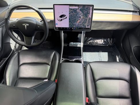 Used 2020 Tesla Model 3 Standard Range Plus RWD image 41