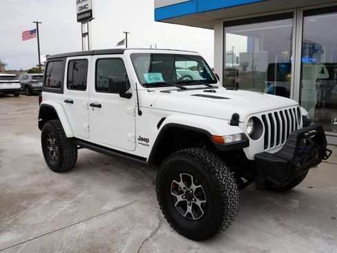 Used 2018 Jeep Wrangler Unlimited Rubicon w/ Cold Weather Group image 32