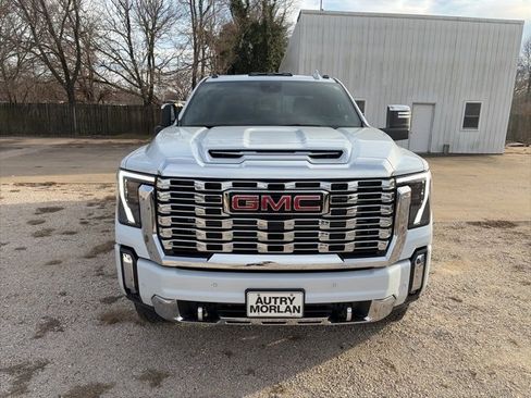 New 2026 GMC Sierra 2500 Denali w/ Denali Reserve Package image 9