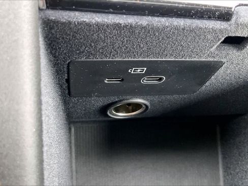 New 2026 Volvo XC90 B5 Plus image 23