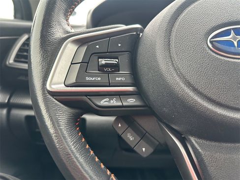 Used 2021 Subaru Crosstrek 2.0i Premium w/ Moonroof Package image 30