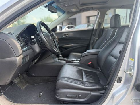 Used 2014 Acura ILX w/ Technology Package FWD image 10
