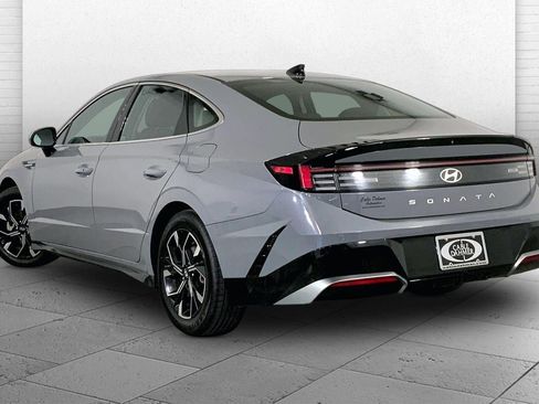 Used 2024 Hyundai Sonata SEL FWD image 11