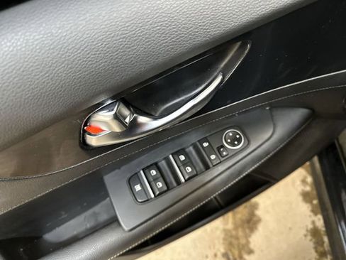 Certified 2023 Kia Forte GT-Line w/ GT-Line Technology Package image 17