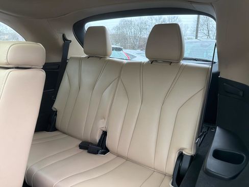 Used 2023 Acura MDX SH-AWD w/ Technology Package image 20