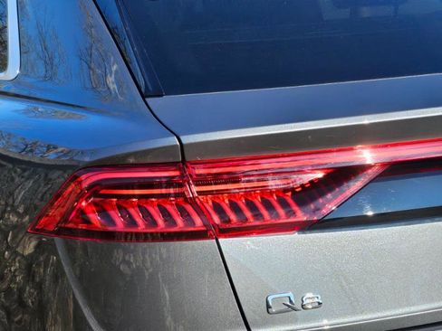 Used 2019 Audi Q8 Premium Plus w/ Premium Plus image 22