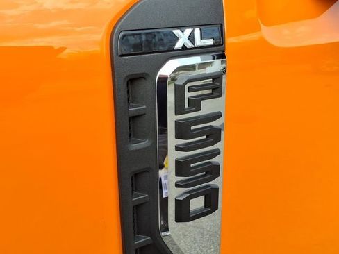 Used 2024 Ford F550 4x4 Regular Cab Super Duty image 12
