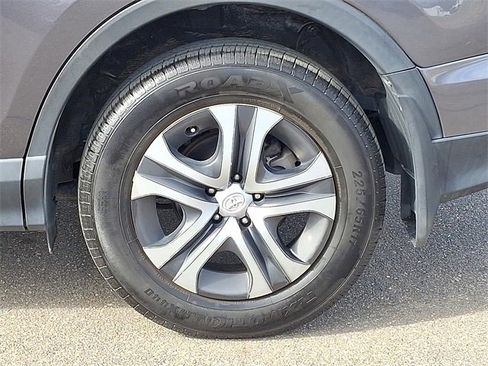 Used 2017 Toyota RAV4 LE image 26