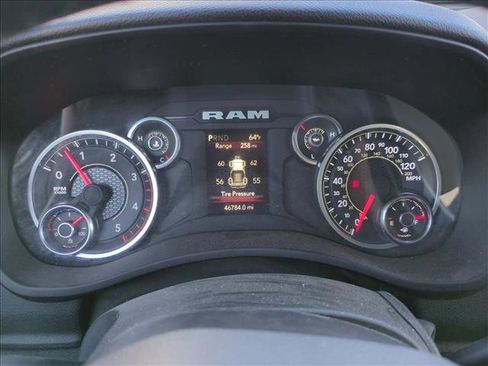 Used 2023 RAM 2500 Big Horn w/ Level 1 Equipment Group image 9