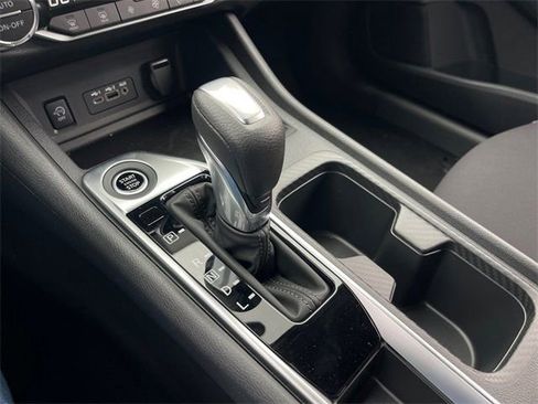 New 2025 Nissan Sentra SV w/ All-Weather Package image 16