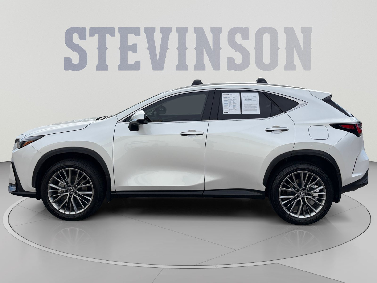 Used 2025 Lexus NX 350h AWD w/ Accessory Package (2T) image 2