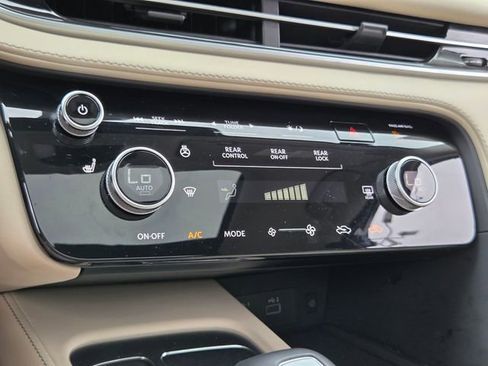 Certified 2025 INFINITI QX60 Pure FWD image 28