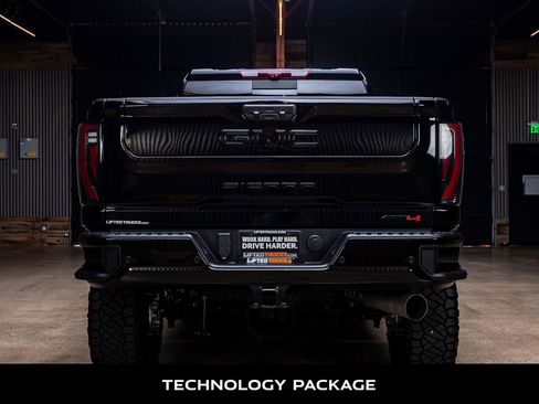 Used 2026 GMC Sierra 2500 AT4 w/ AT4 Premium Plus Package image 7