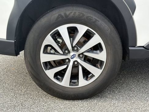 Used 2024 Subaru Outback AWD/4WD image 19