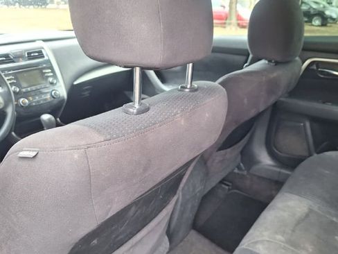 Used 2014 Nissan Altima 2.5 S w/ Display Audio Package image 2