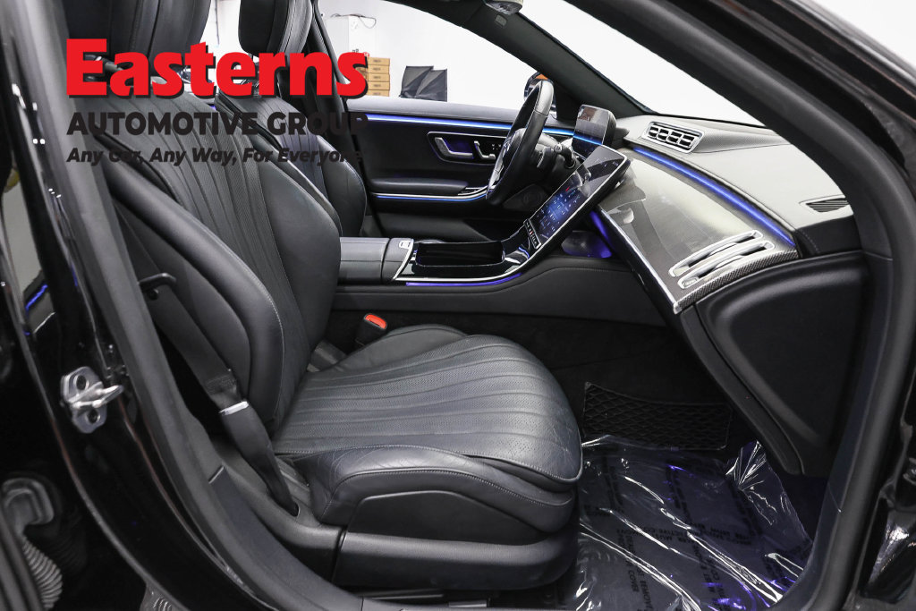 Used 2022 Mercedes-Benz S 500 4MATIC w/ AMG Line Package image 27