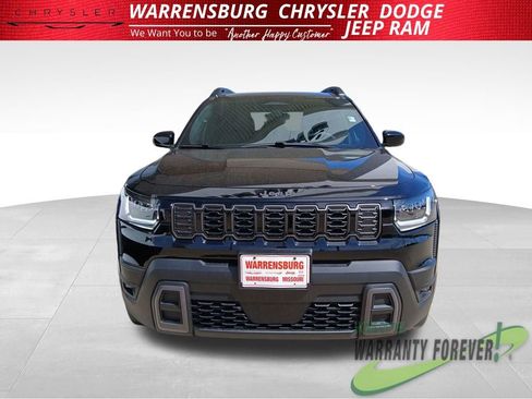 New 2026 Jeep Cherokee Laredo image 10