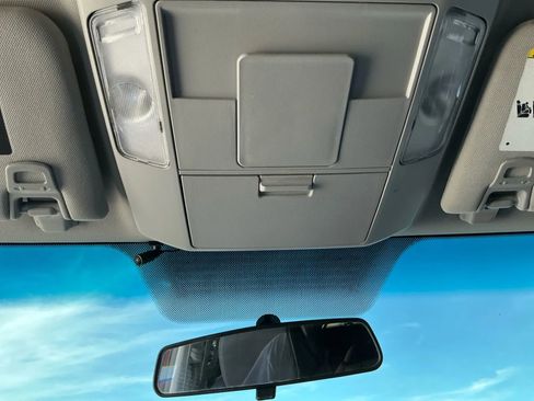 Used 2017 Toyota Tundra SR5 image 26