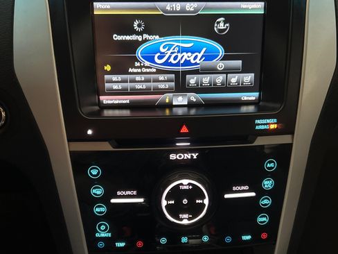 Used 2015 Ford Explorer Sport w/ Equipment Group 401A AWD/4WD image 19