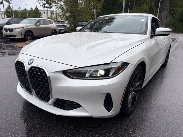 Used 2025 BMW 430i Coupe w/ Premium Package RWD image 9