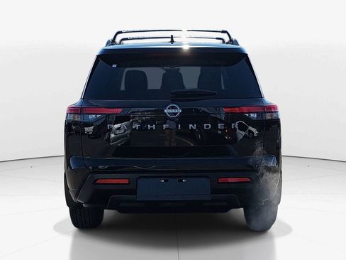 New 2026 Nissan Pathfinder Platinum FWD image 6