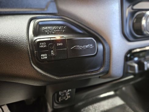 Used 2022 RAM 2500 Tradesman w/ Chrome Appearance Group AWD/4WD image 20