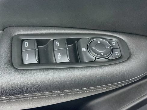 Certified 2023 Cadillac XT5 Luxury AWD/4WD image 16