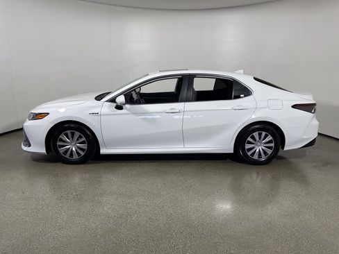 Certified 2021 Toyota Camry LE w/ Audio Upgrade Package FWD image 6