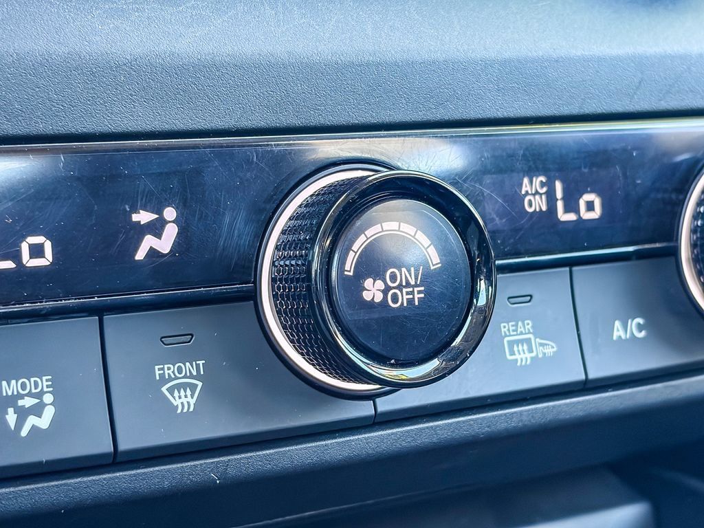 Used 2023 Honda Accord EX image 26