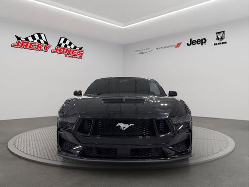 Used 2025 Ford Mustang GT Premium image 13