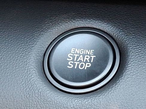 New 2026 Hyundai Elantra SEL Sport FWD image 11