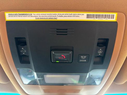 Used 2023 Lexus ES 350 w/ Accessory Package (Z1) image 30