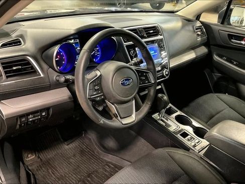 Used 2019 Subaru Outback 2.5i Premium AWD/4WD image 14