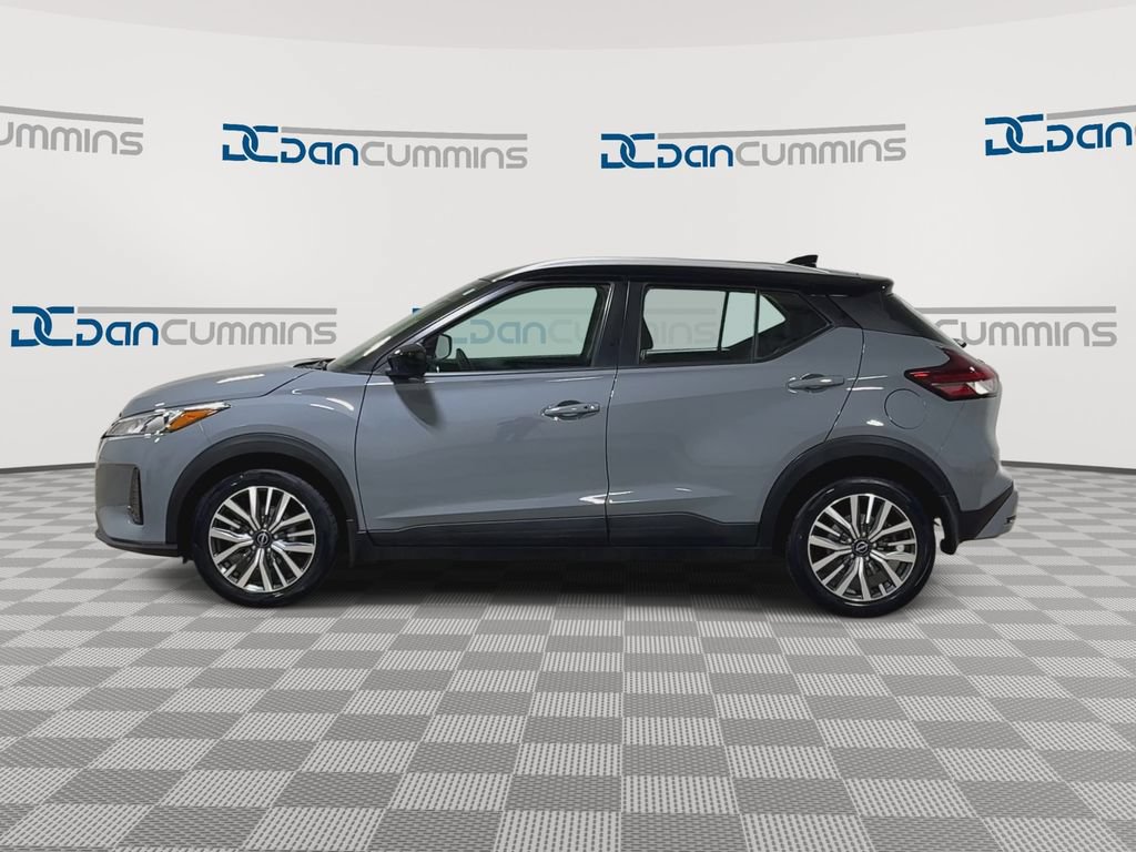 Used 2023 Nissan Kicks SV FWD image 5