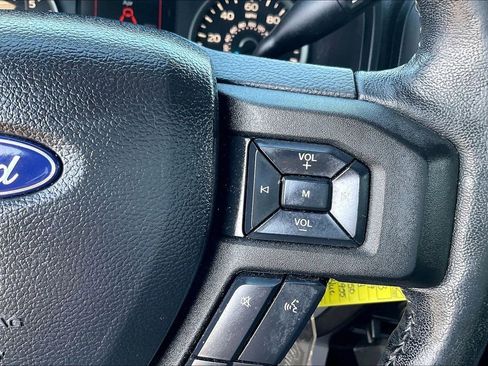 Used 2019 Ford F150 XLT w/ Equipment Group 302A Luxury AWD/4WD image 19